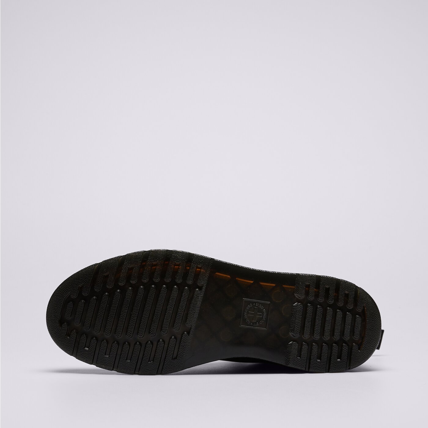 Мъжки боти DR.MARTENS BROOKLINE CHUKKA 6 EYE BOOT 41550001 цвят черен