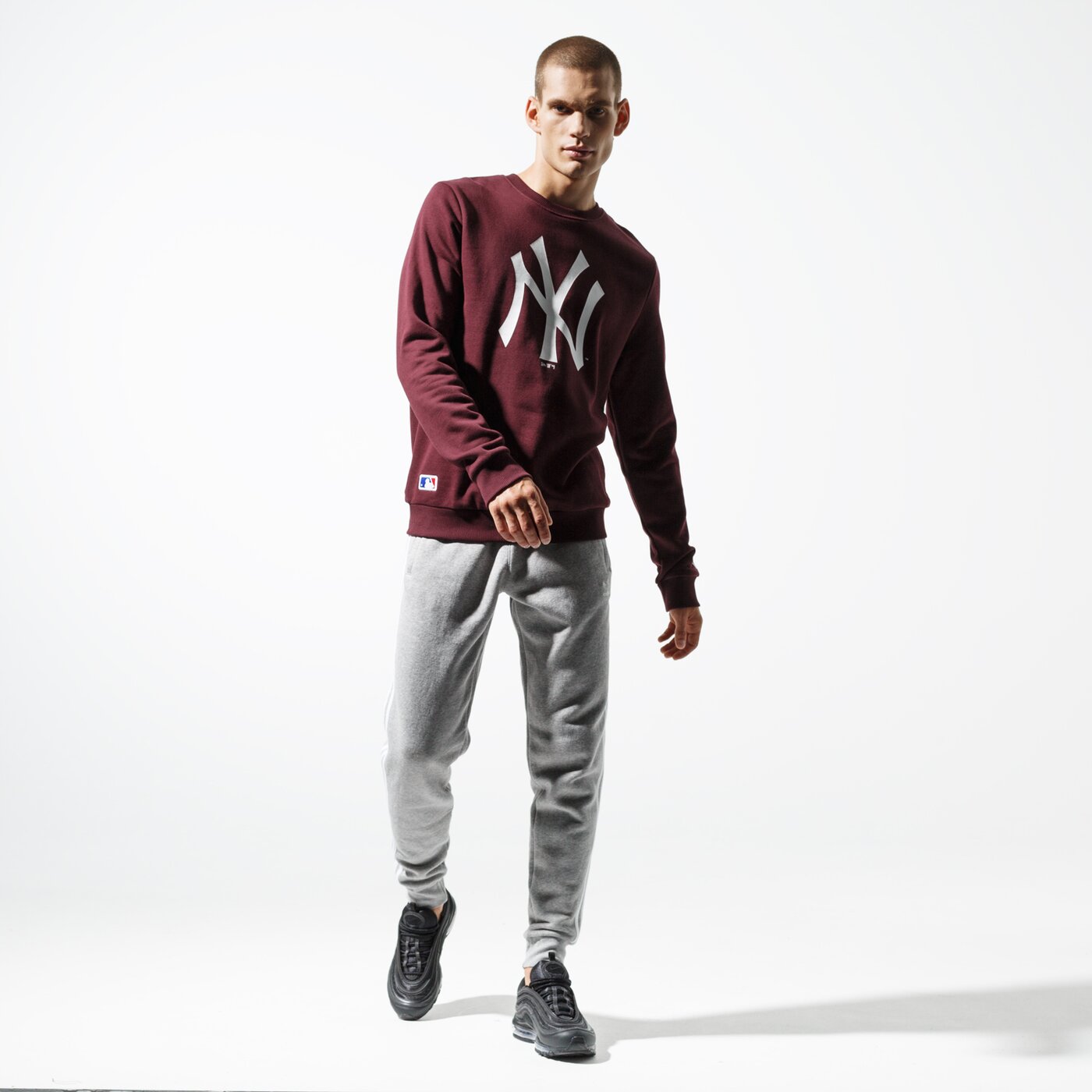 Мъжки суичър NEW ERA СУИТЧЪР MLB APPAREL NYY CARDINAL NEW YORK YANKEES SC 11863703 цвят бордо