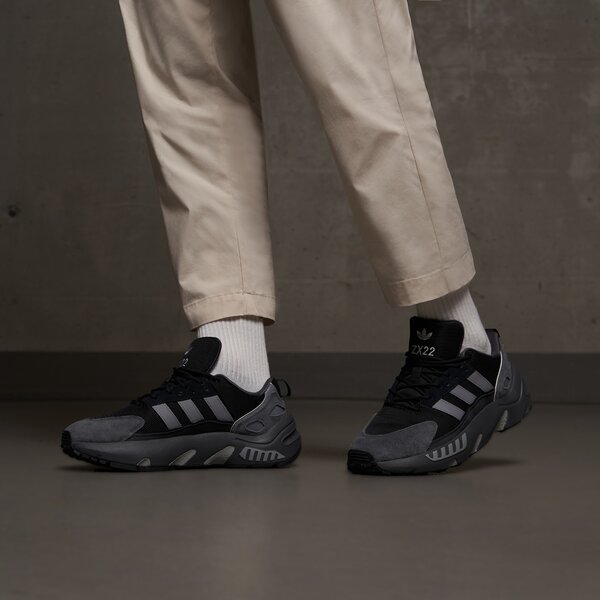 Мъжки маратонки ADIDAS ZX 22 BOOST hp2783 цвят черен
