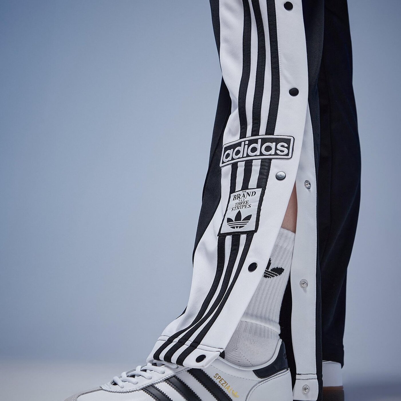 Дамски панталони ADIDAS ПАНТАЛОНИ ADIBREAK PANT iu2519 цвят черен