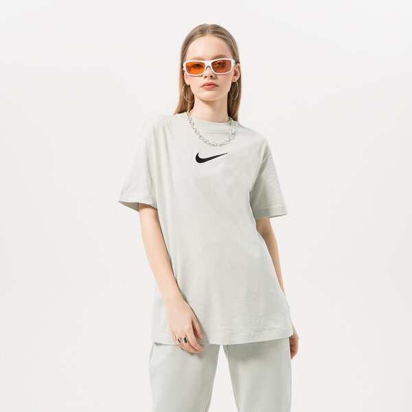 Дамска тениска NIKE ТЕНИСКА W NSW TEE BF MS fd1129-034 цвят мента