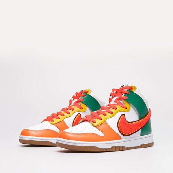 Мъжки маратонки NIKE DUNK HI RETRO SWOOSH dr8805-100 цвят бял