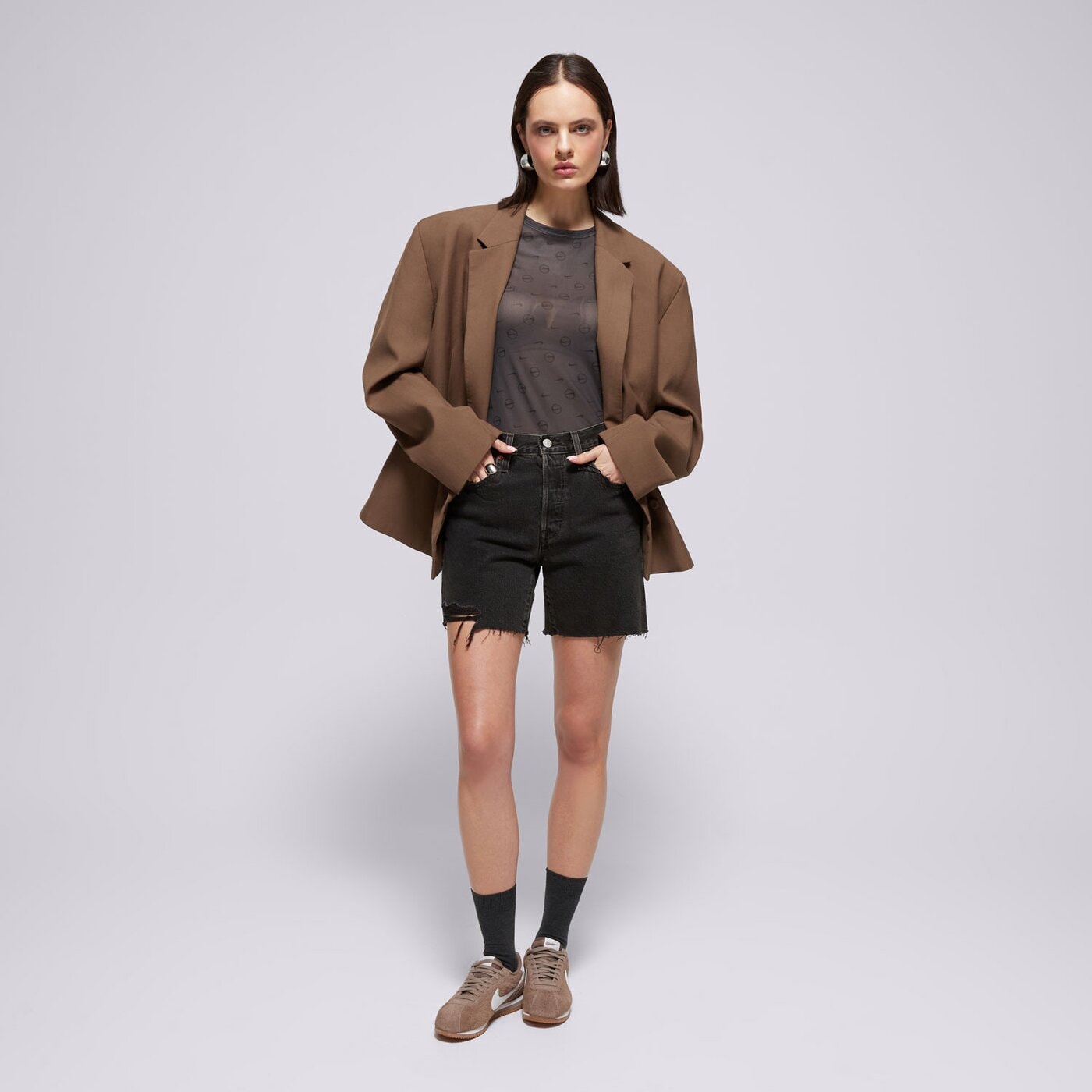 Дамска тениска NIKE ТЕНИСКА W NSW LS SHEER ТОП SW hq3753-060 цвят сив