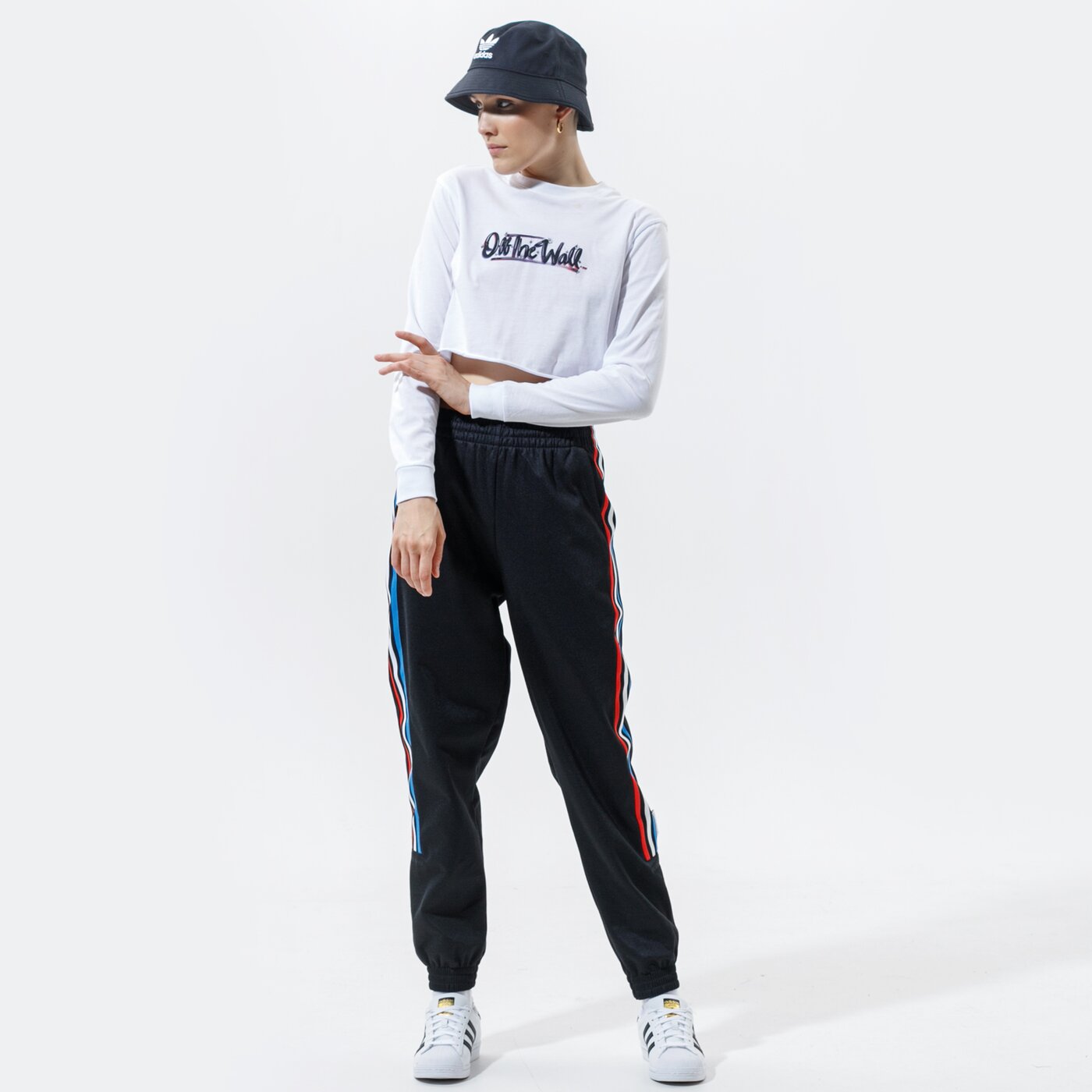 Дамски панталони ADIDAS ПАНТАЛОНИ TRACKPANT PB gn2951 цвят черен
