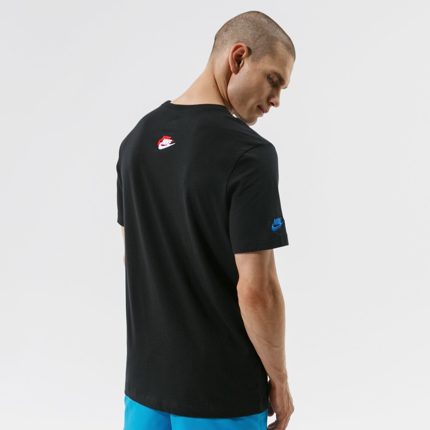 Мъжка тениска NIKE ТЕНИСКА M NSW TEE CLUB ESSENTIALS dj1568-010 цвят черен