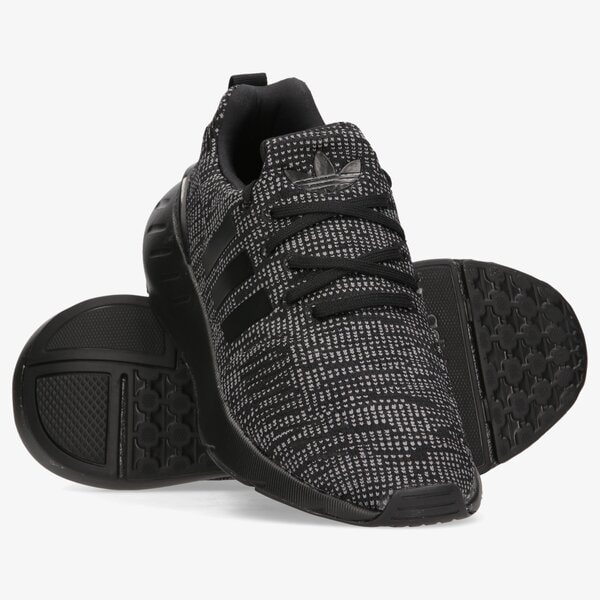 Детски маратонки ADIDAS SWIFT RUN 22 J gw8166 цвят черен