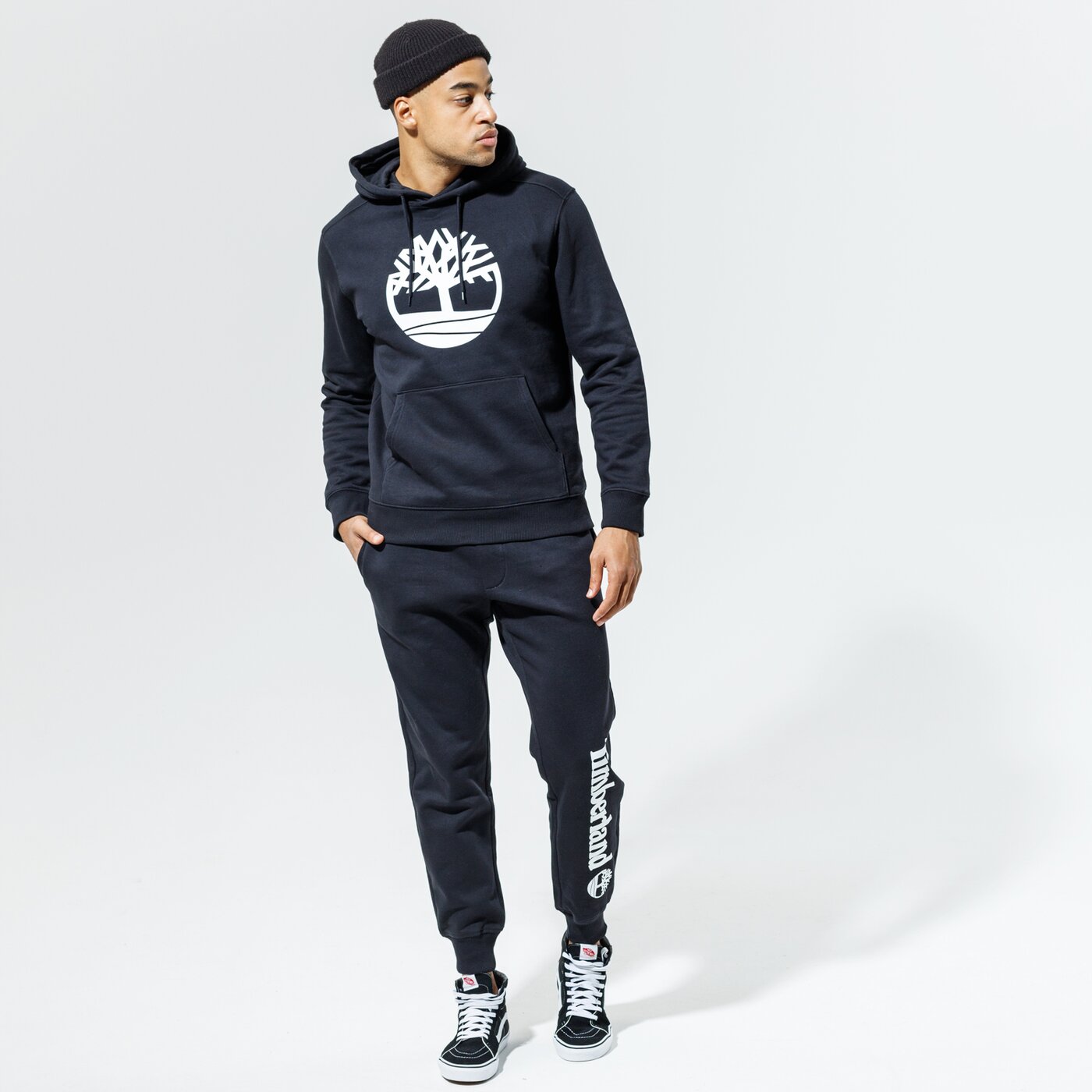 Мъжки суичър TIMBERLAND СУИТЧЪР С КАЧУЛКА YC CORE TREE LOGO PULL OVER HOO tb0a2bjhn921 цвят черен