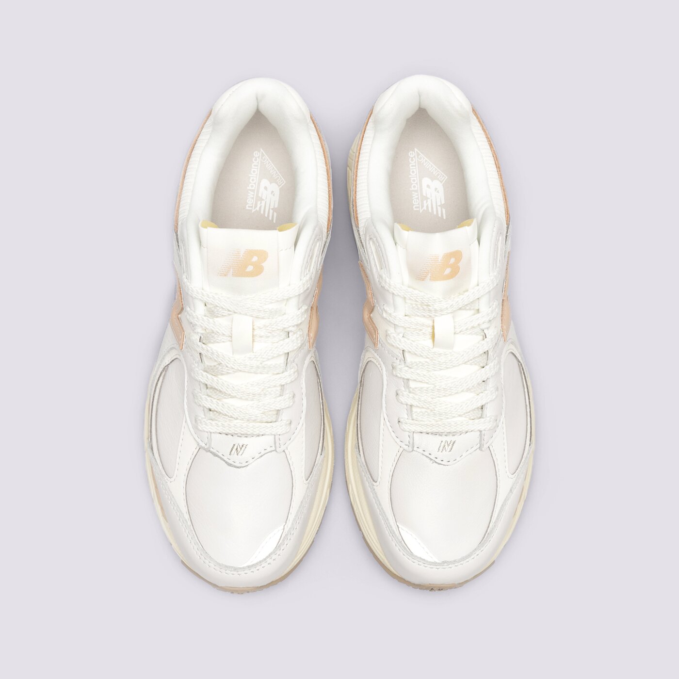 Дамски маратонки NEW BALANCE 2002  m2002rvf цвят бял