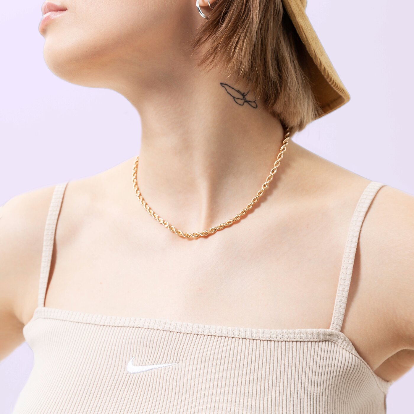 Дамска тениска NIKE ТОП  dm6737-126 цвят бежов