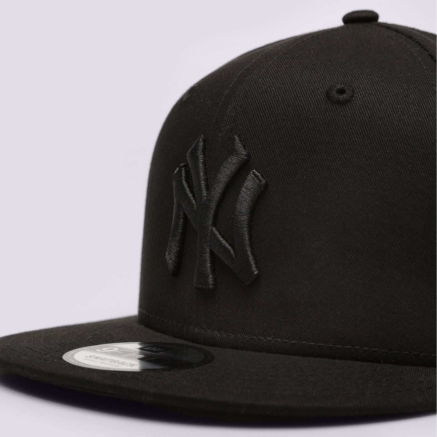 Дамска шапка с козирка NEW ERA MLB NEW YORK YANKEES 9FIFTY SNAPBACK CAP BASIC 9FIFT 11180834 цвят черен