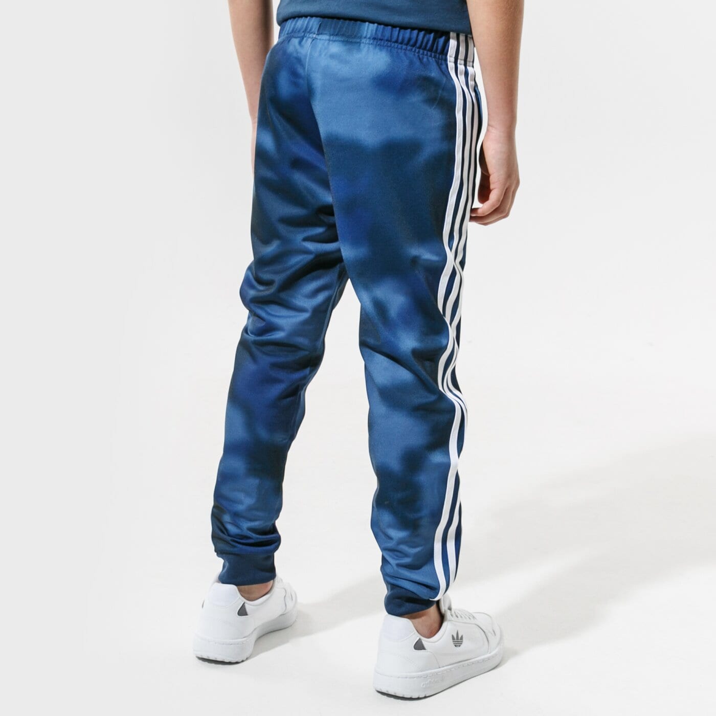 Детски панталони ADIDAS ПАНТАЛОНИ SST PANT MM gn4129 цвят тъмносин