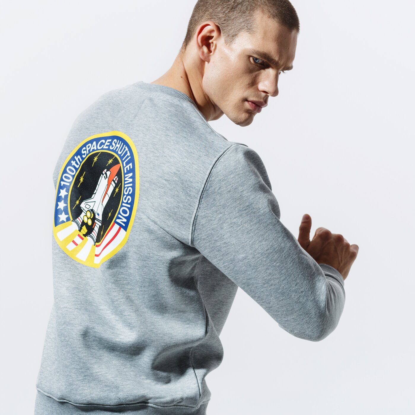 Мъжки суичър ALPHA INDUSTRIES СУИТЧЪР SPACE SHUTTLE SWEATER 178307-17 цвят сив