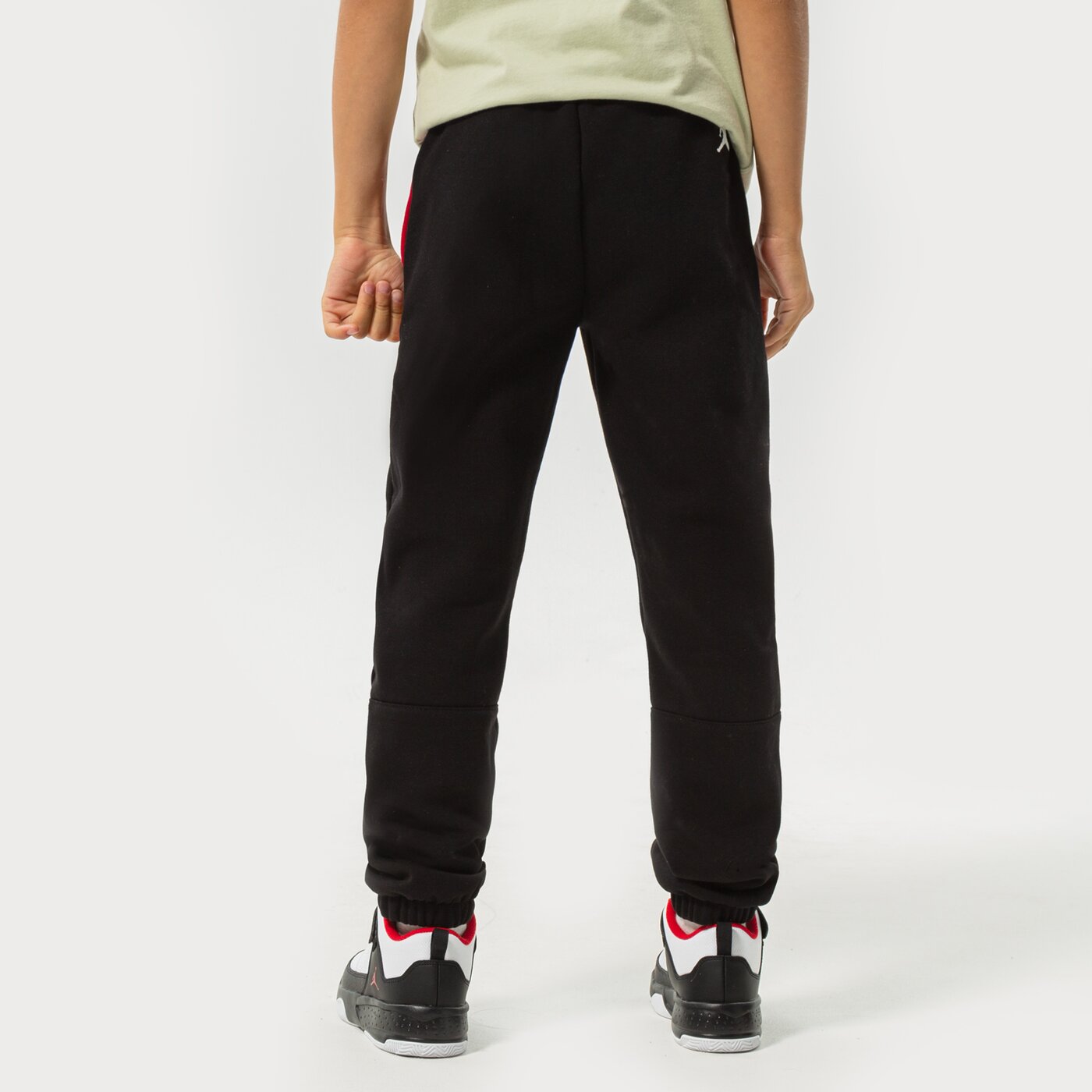 Детски панталони JORDAN ПАНТАЛОНИ JUMPMAN X NIKE FLC PANT BOY 95b134-023 цвят черен