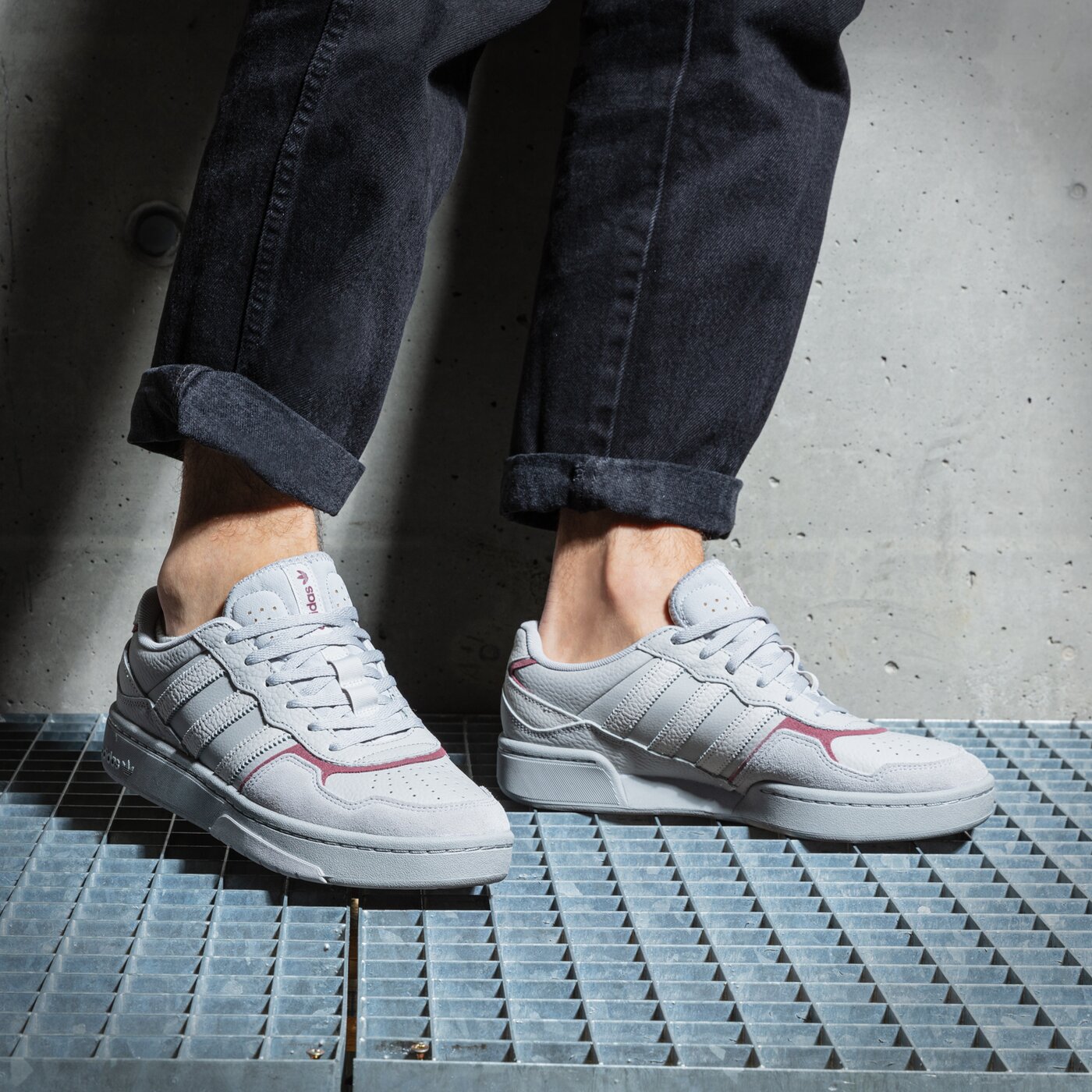 Мъжки маратонки ADIDAS COURT REFIT gy3592 цвят сив