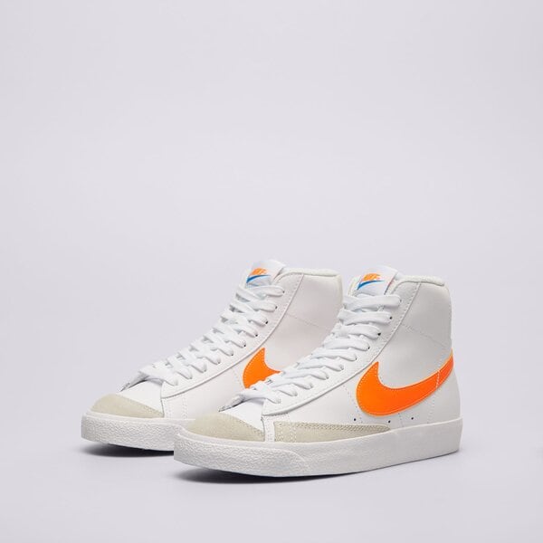 Детски маратонки NIKE BLAZER MID '77 da4086-116 цвят бял