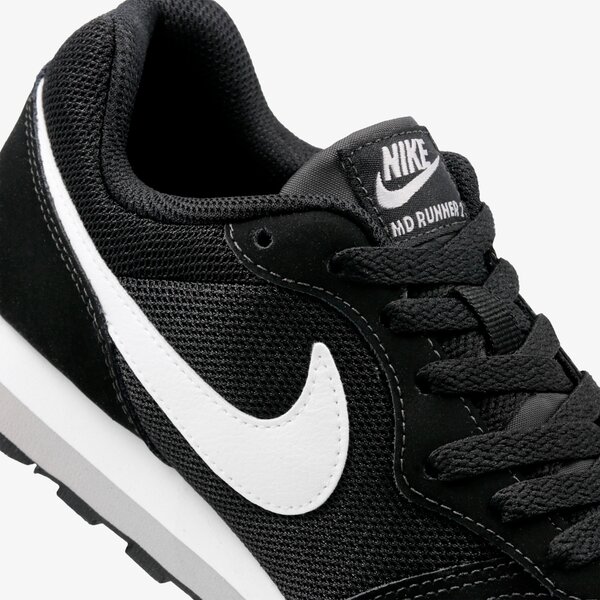 Детски маратонки NIKE MD RUNNER 2 (GS) 807316-001 цвят черен