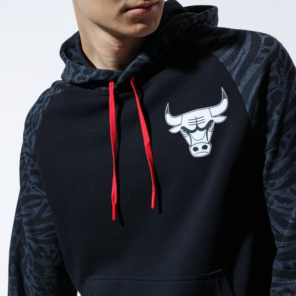 Мъжки суичър NEW ERA СУИТЧЪР С КАЧУЛКА NBA PRINT PANEL HOODY CHIBUL BLK 12369773 цвят черен