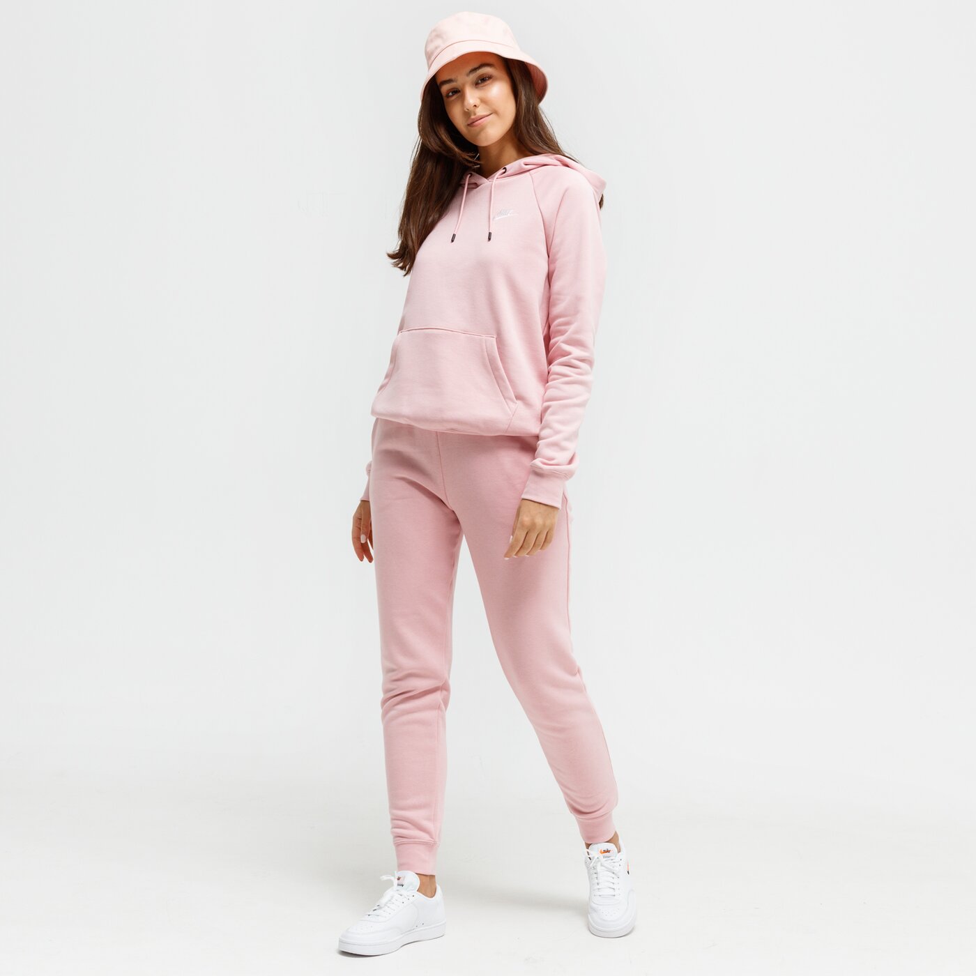 Дамски панталони NIKE ПАНТАЛОНИ SPORTSWEAR ESSENTIAL bv4095-632 цвят розов