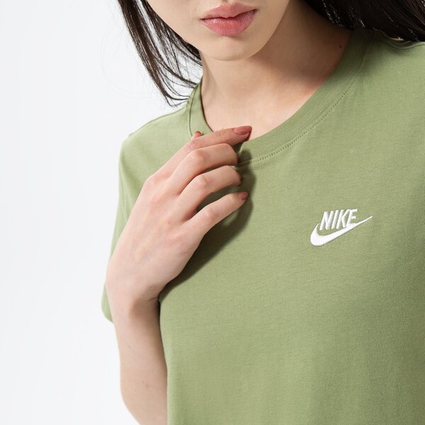 Дамска тениска NIKE ТЕНИСКА ESSENTIAL SHORT SLEEVE dn2393-334 цвят зелен