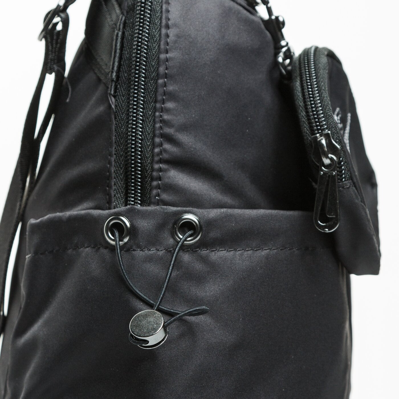 Детска раница NIKE РАНИЦА W NSW FUTURA LUXE MINI BKPK cw9335-010 цвят черен