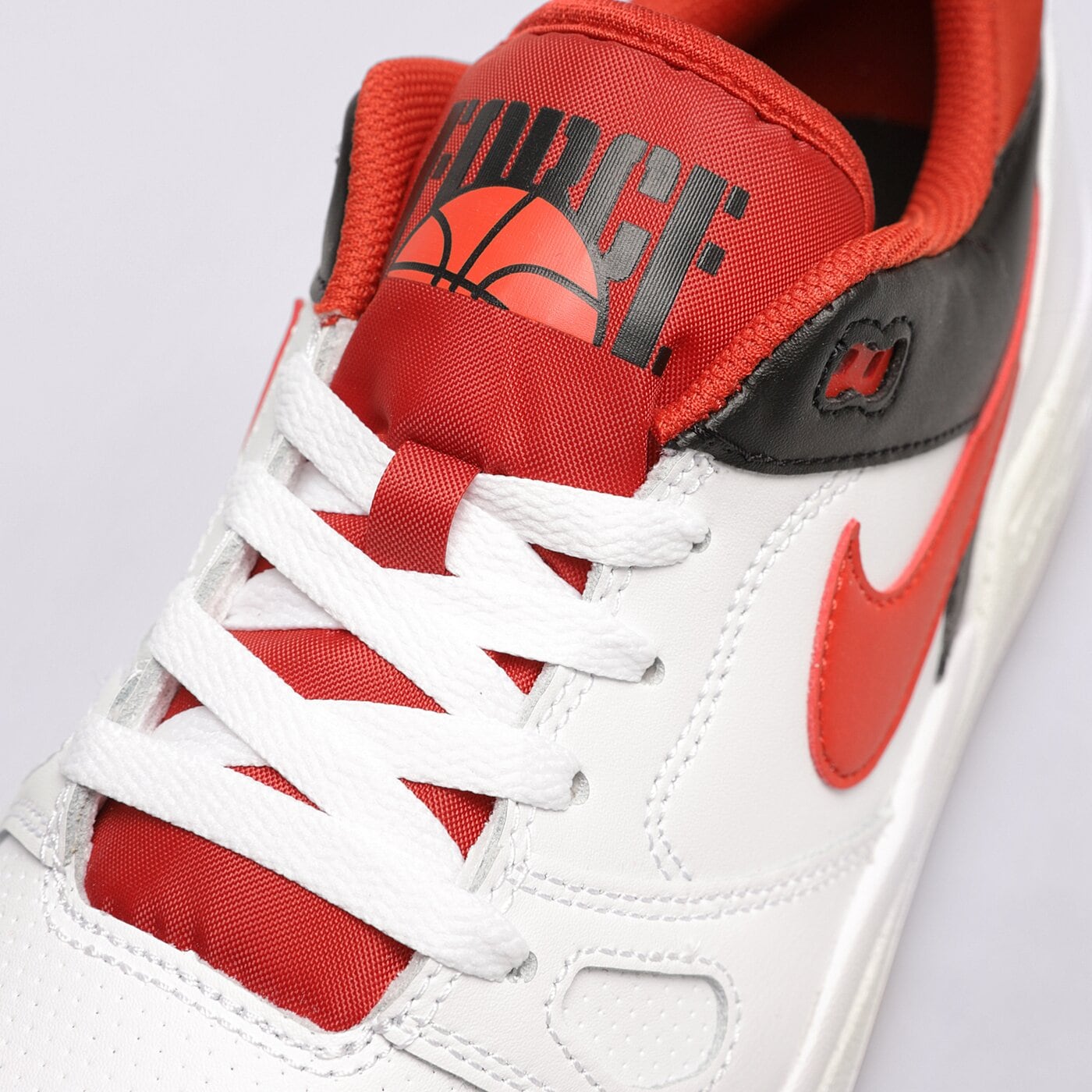 Мъжки маратонки NIKE FULL FORCE LO fb1362-102 цвят бял