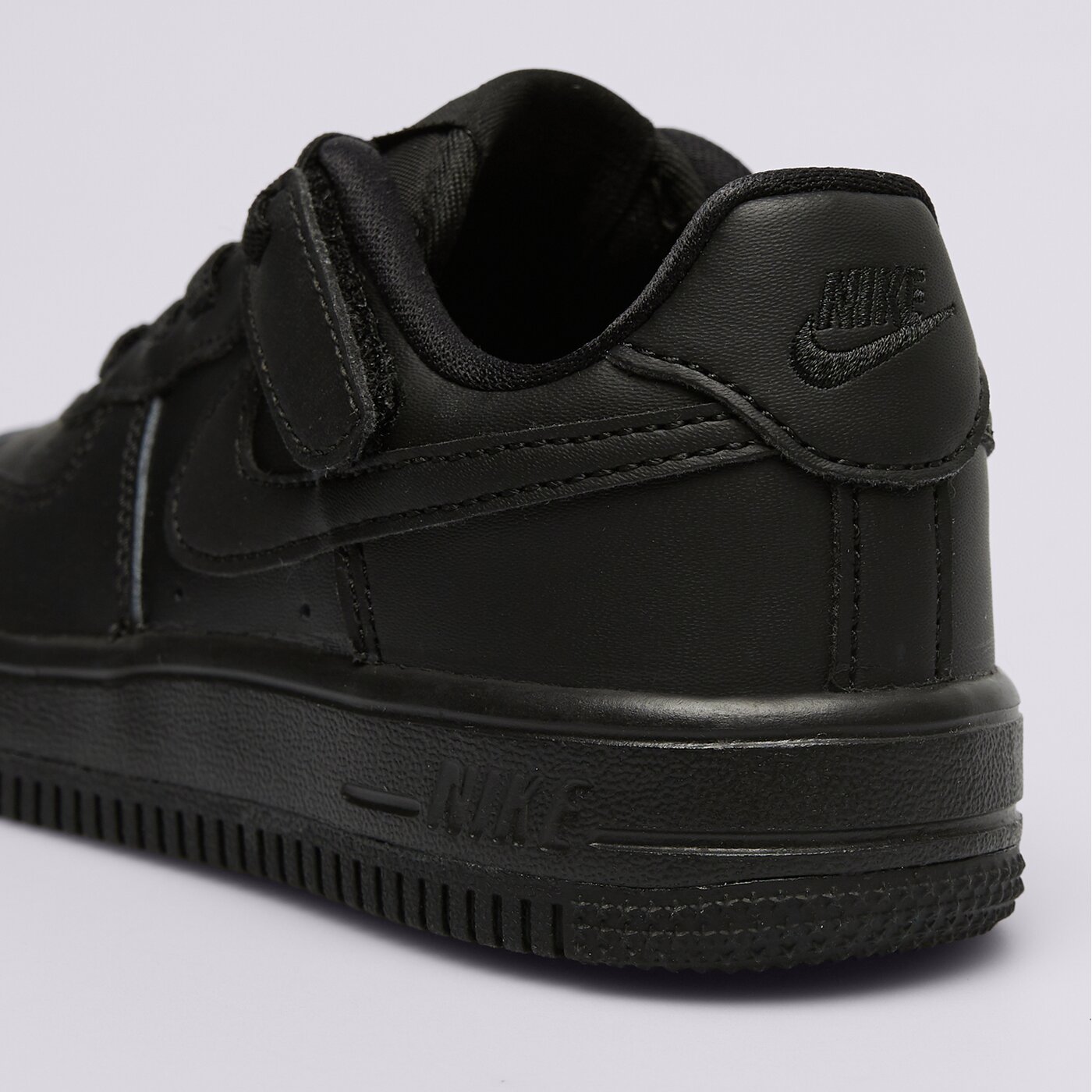 Детски маратонки NIKE FORCE 1 LOW EASYON BP fn0237-001 цвят черен