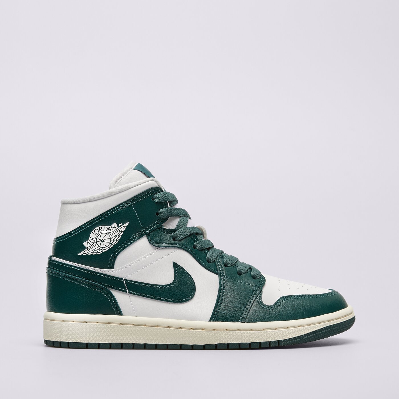 Дамски маратонки AIR JORDAN 1 MID  bq6472-133 цвят бял
