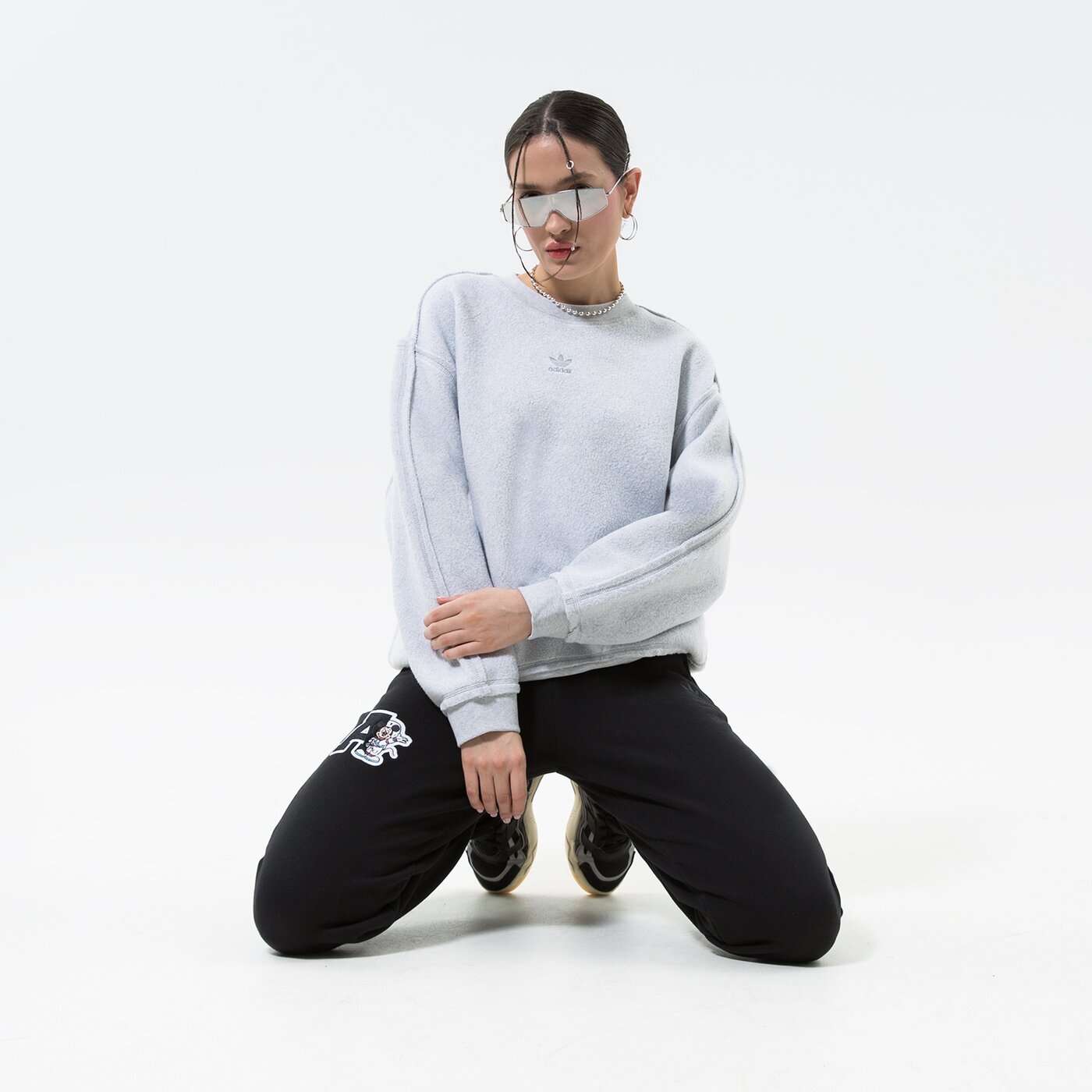 Дамски панталони ADIDAS ПАНТАЛОНИ DISNEY JOGGER hl9084 цвят черен