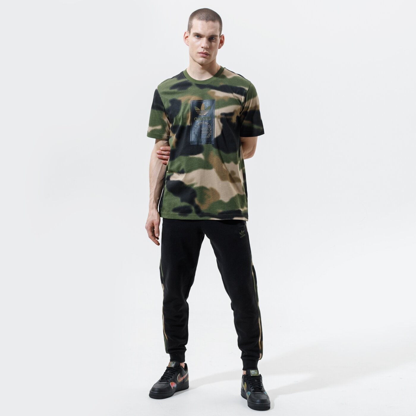 Мъжки панталони ADIDAS ПАНТАЛОНИ CAMO SWEAT PANT gn1861 цвят черен