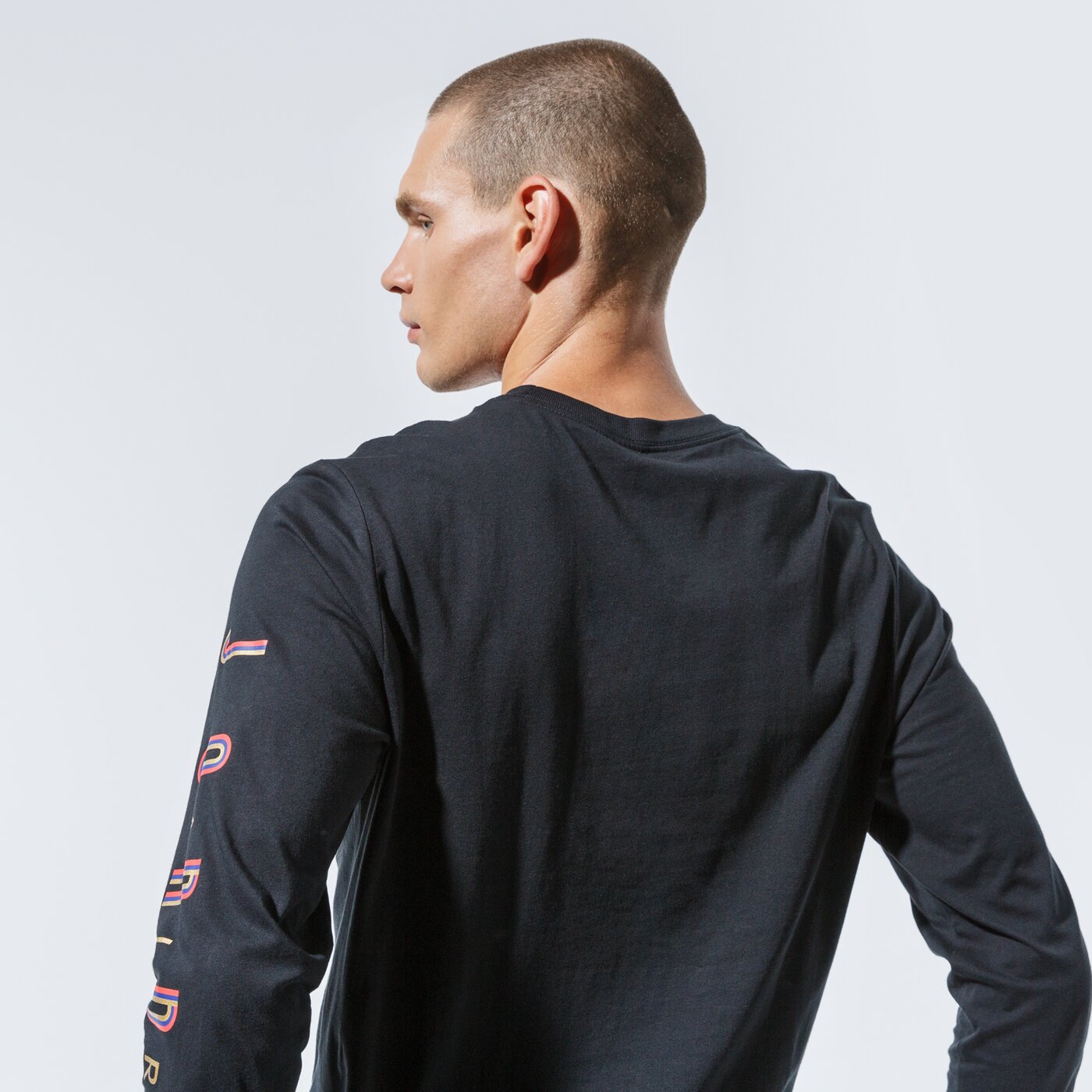 Мъжка тениска JORDAN ТЕНИСКА M J SPRTDNA LS CREW cn3502-010 цвят черен