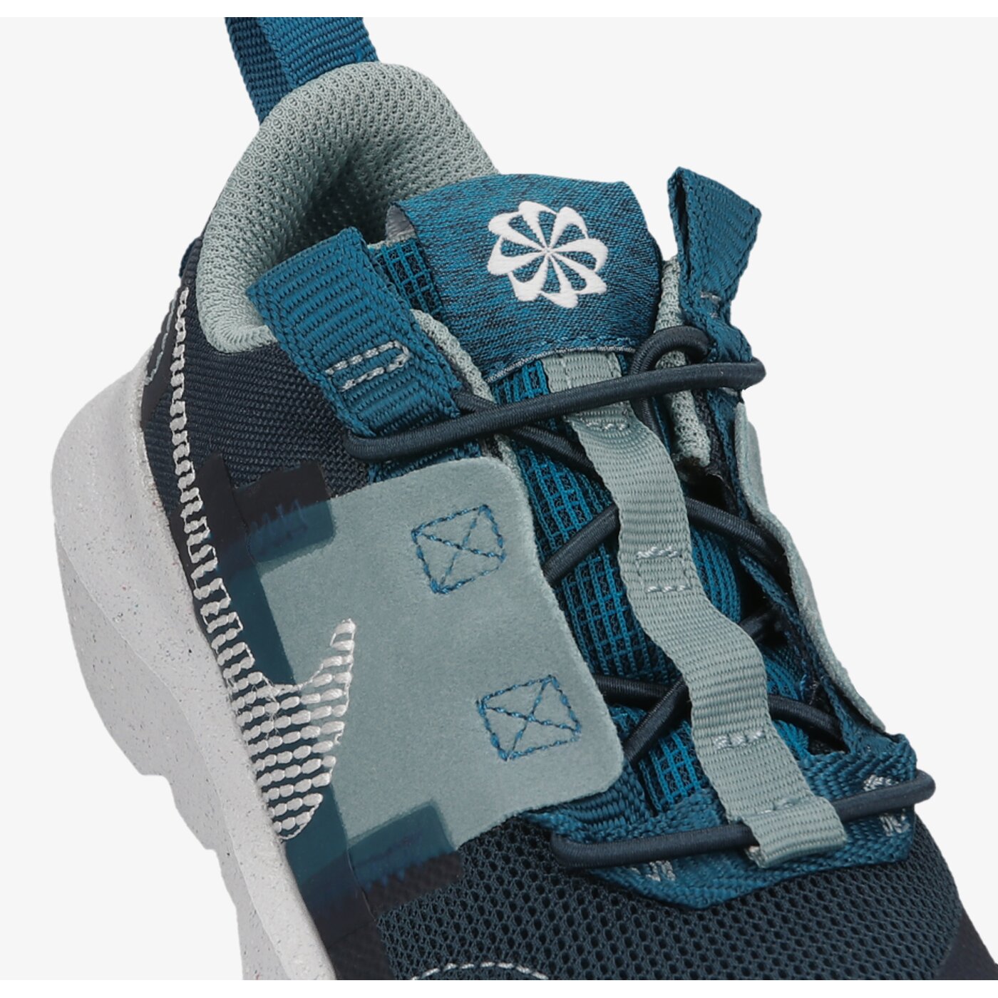 Детски маратонки NIKE CRATER IMPACT  db3552-401 цвят тъмносин