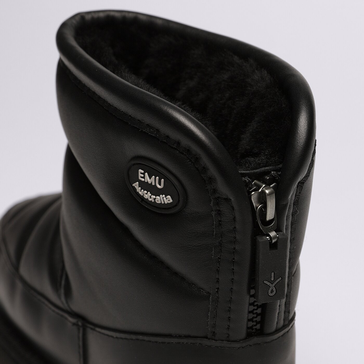 Дамски кежуал EMU AUSTRALIA VALERIE w12913black цвят черен