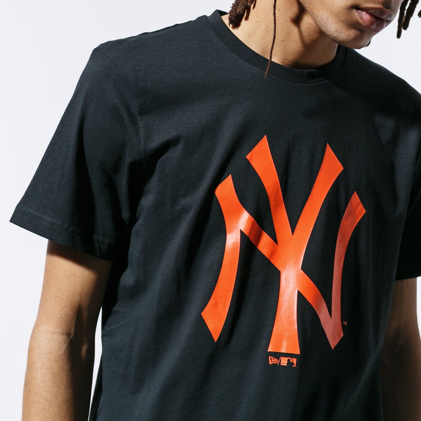 Мъжка тениска NEW ERA ТЕНИСКА MLB TEE NYY BLK NEW YORK YANKEES BLKROG 12123933 цвят черен
