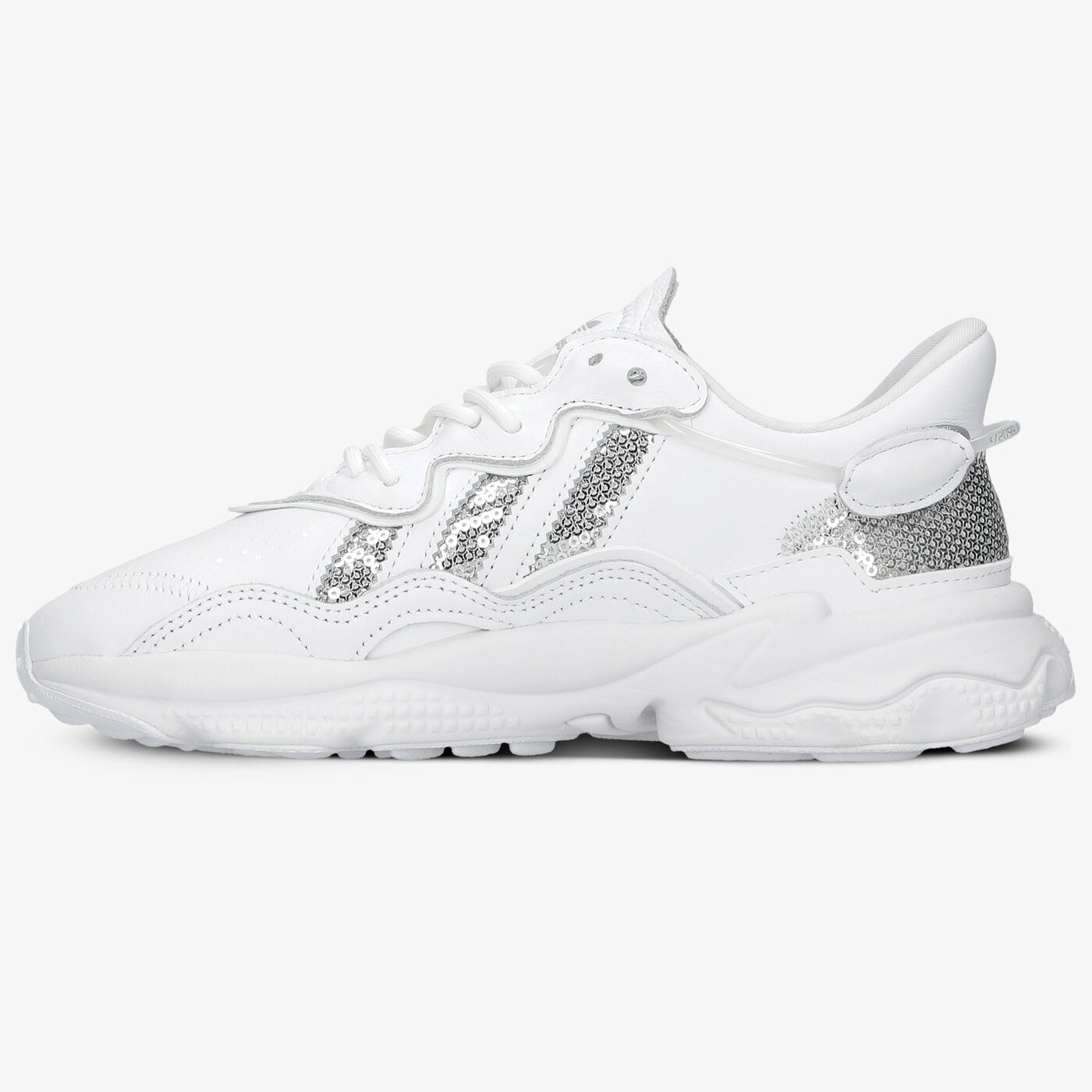 Дамски маратонки ADIDAS OZWEEGO W g55655 цвят бял