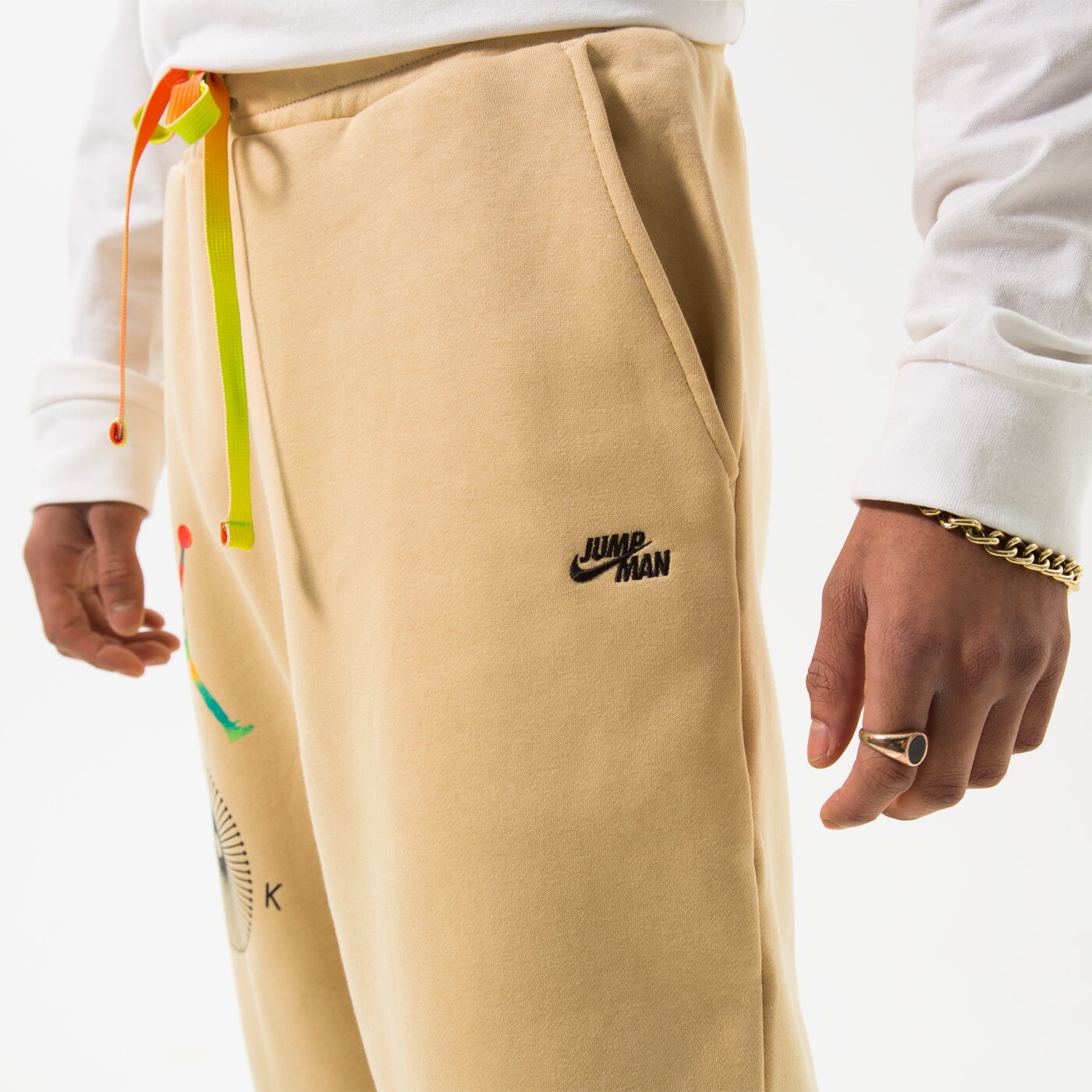 Мъжки панталони JORDAN ПАНТАЛОНИ M J FLT MVP STMT FLC PO dq8015-252 цвят жълт