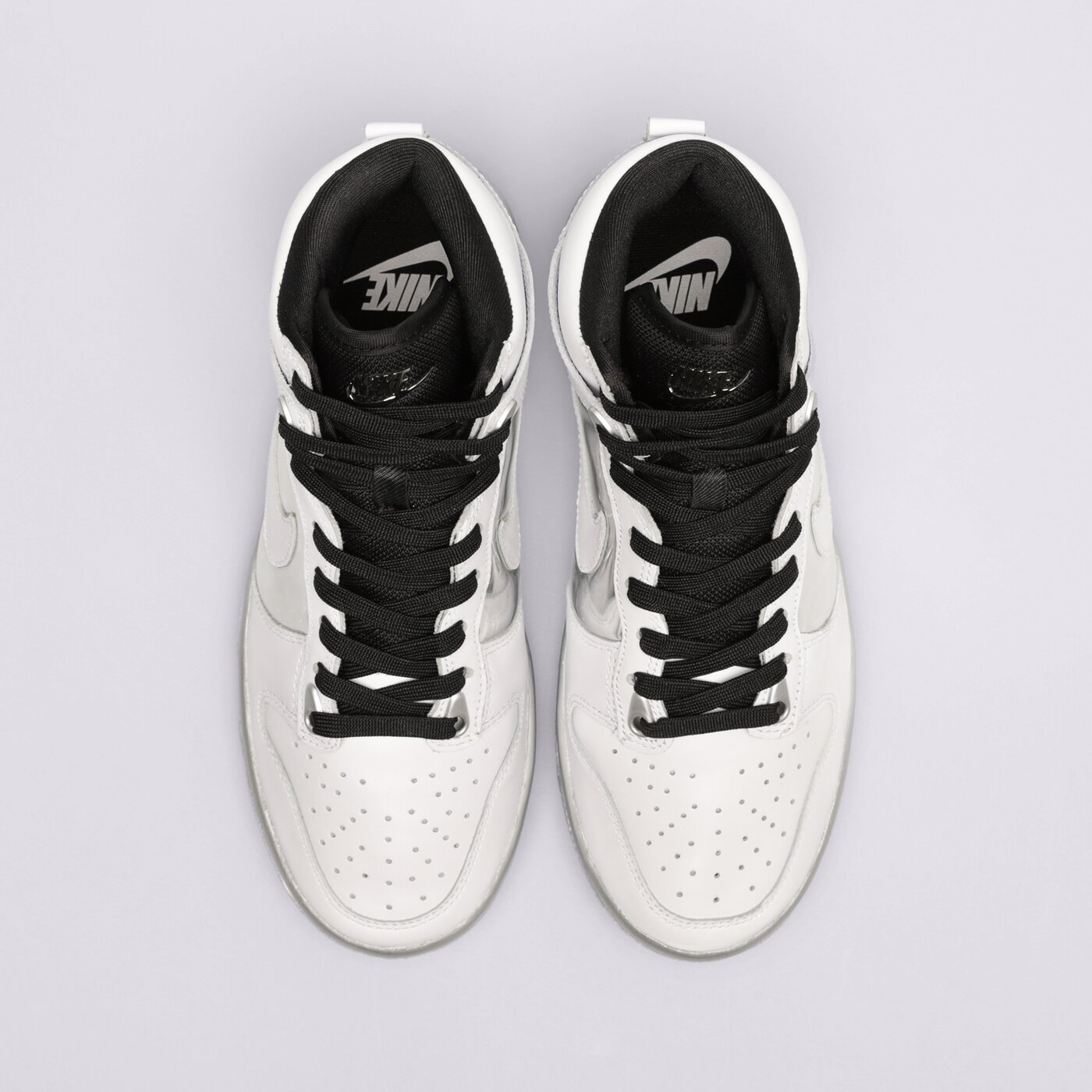 Дамски маратонки NIKE DUNK HIGH SE  dx5928-100 цвят бял