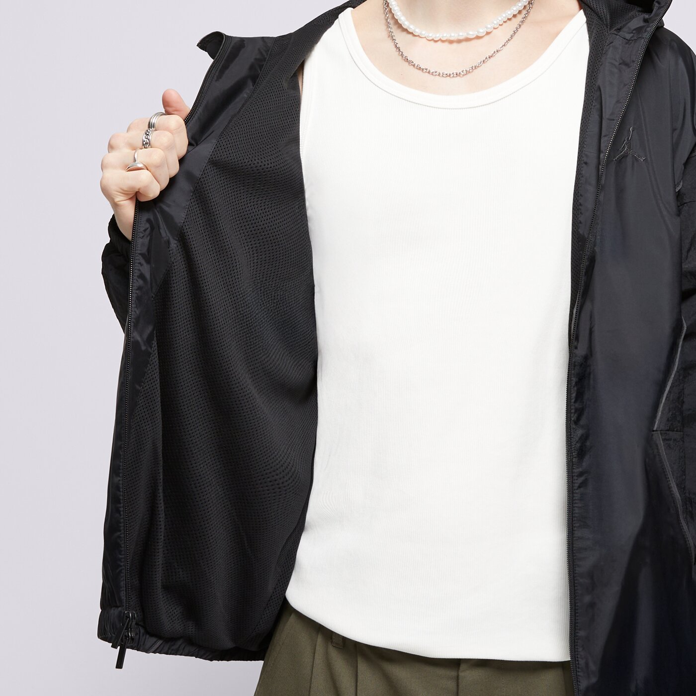 Мъжко преходно яке JORDAN ЯКЕ НАЙЛОН M J DRAFT JKT hf9333-010 цвят черен