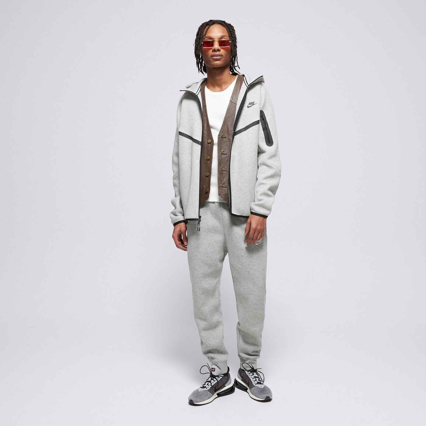 Мъжки суичър NIKE СУИТЧЪР С КАЧУЛКА M NK TCH FLC FZ WR HOODIE hv0949-063 цвят сив