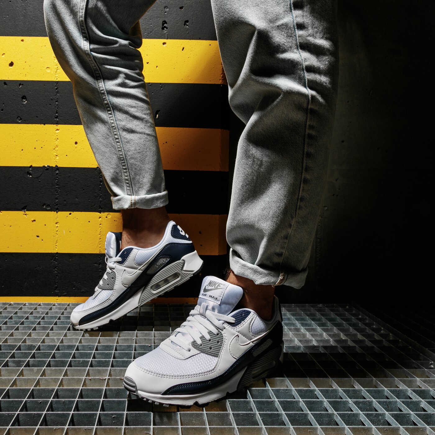 Мъжки маратонки NIKE AIR MAX 90  ct4352-100 цвят сив