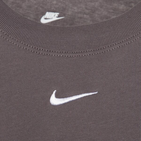 Дамска тениска NIKE ТЕНИСКА W NSW TEE ESSNTL LBR fd4149-082 цвят сив