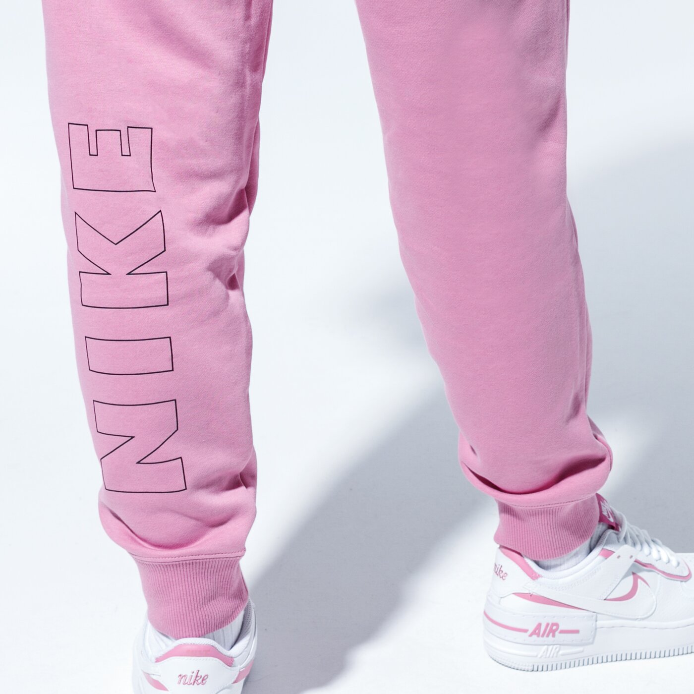 Дамски панталони NIKE ПАНТАЛОНИ W NSW AIR PANT FLC BB cj3047-693 цвят розов