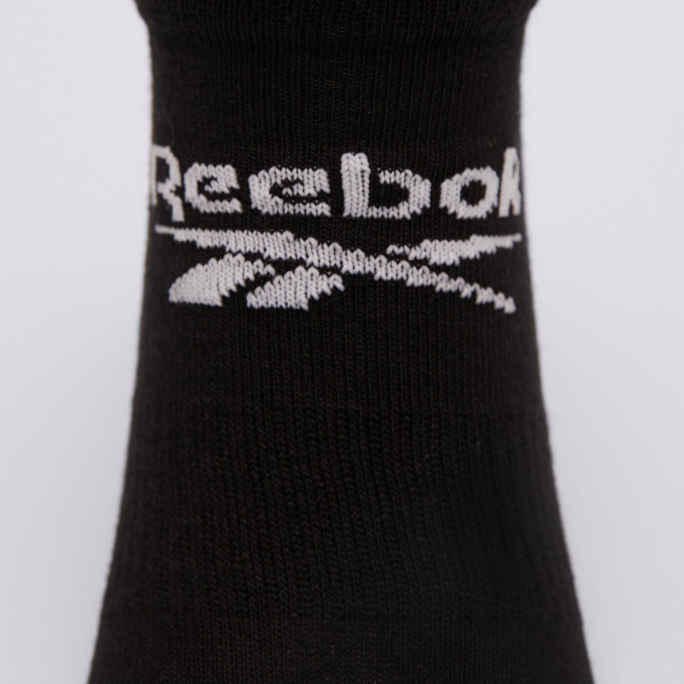 Дамски чорапи REEBOK ЧОРАПИ 3 PACK SOCKS FOOTIE rbklcpf23004-r0353-2 цвят черен