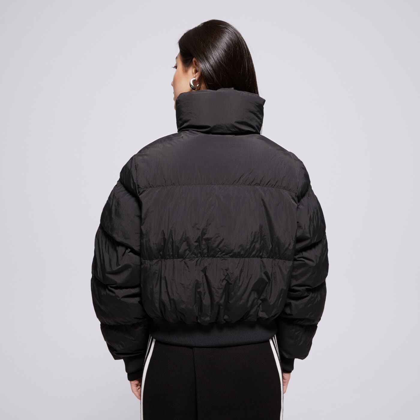 Дамско зимно яке ADIDAS ЯКЕ CROPPED PUFF jx2970 цвят черен