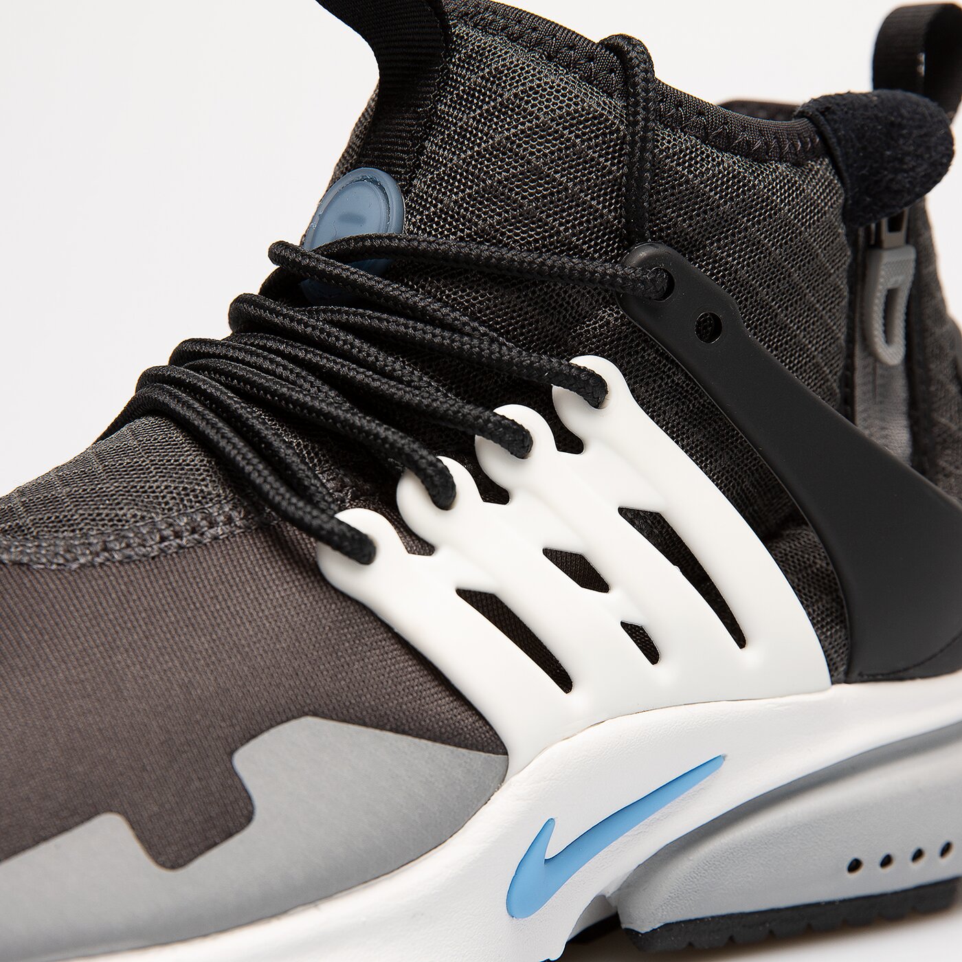 Мъжки маратонки NIKE AIR PRESTO MID UTILITY dc8751-002 цвят черен