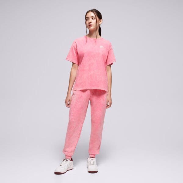 Детска тениска NIKE ТЕНИСКА K NSW CLUB WASH TEE GIRL ih3584-684 цвят розов