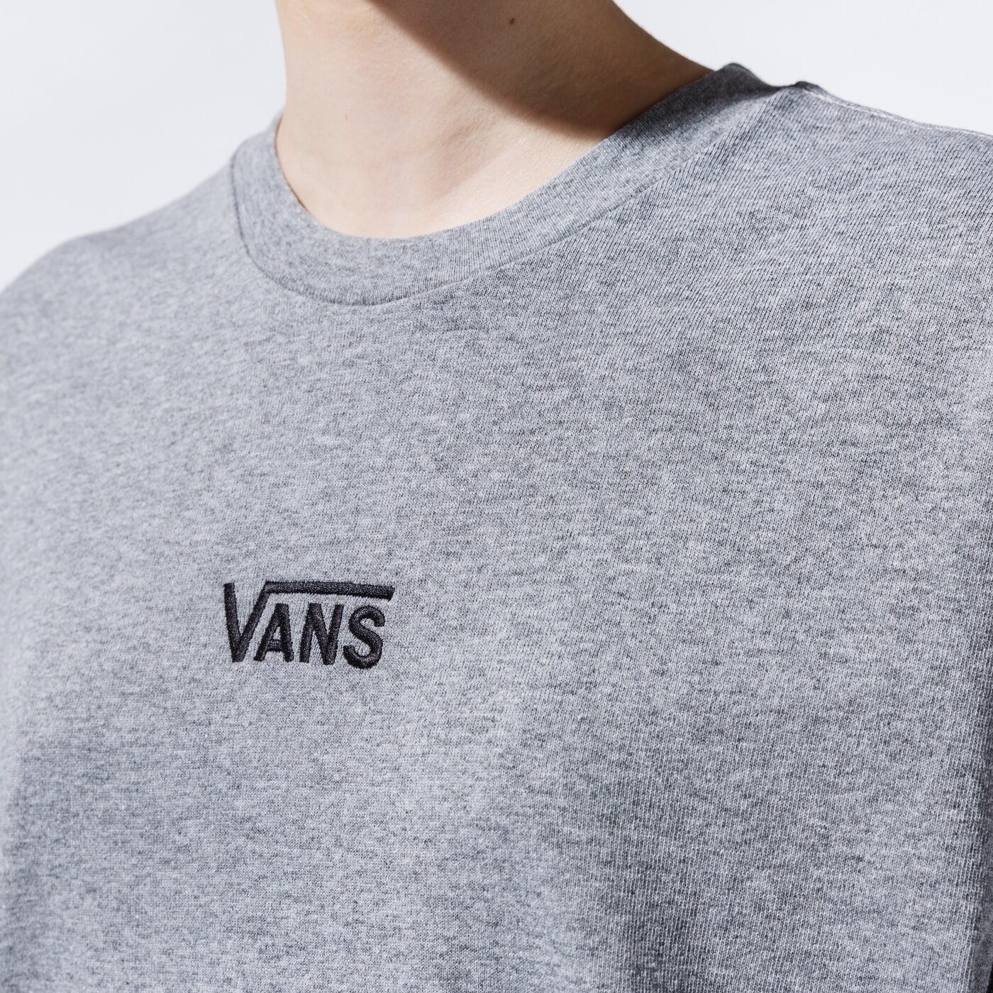 Дамски VANS РОКЛЯ WM CENTER VEE TEE АНЦУГS CEMENT HEATHER vn0a4ru202f1 цвят сив