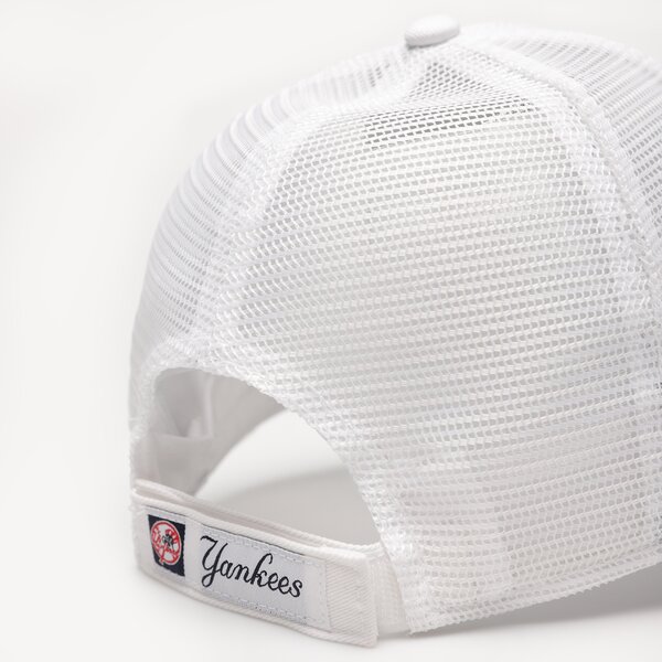 Мъжка шапка с козирка NEW ERA ШАПКА HOME FIELD 940 TRUCKER NYY NEW YORK YANKEES 60358156 цвят бял