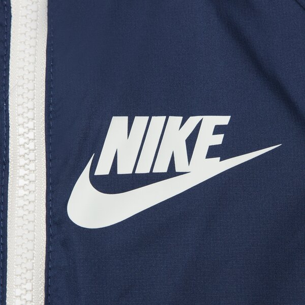 Детска преходно яке NIKE ЯКЕ NIKE SPORTSWEAR WINDRUNNER 850443-074 цвят многоцветен