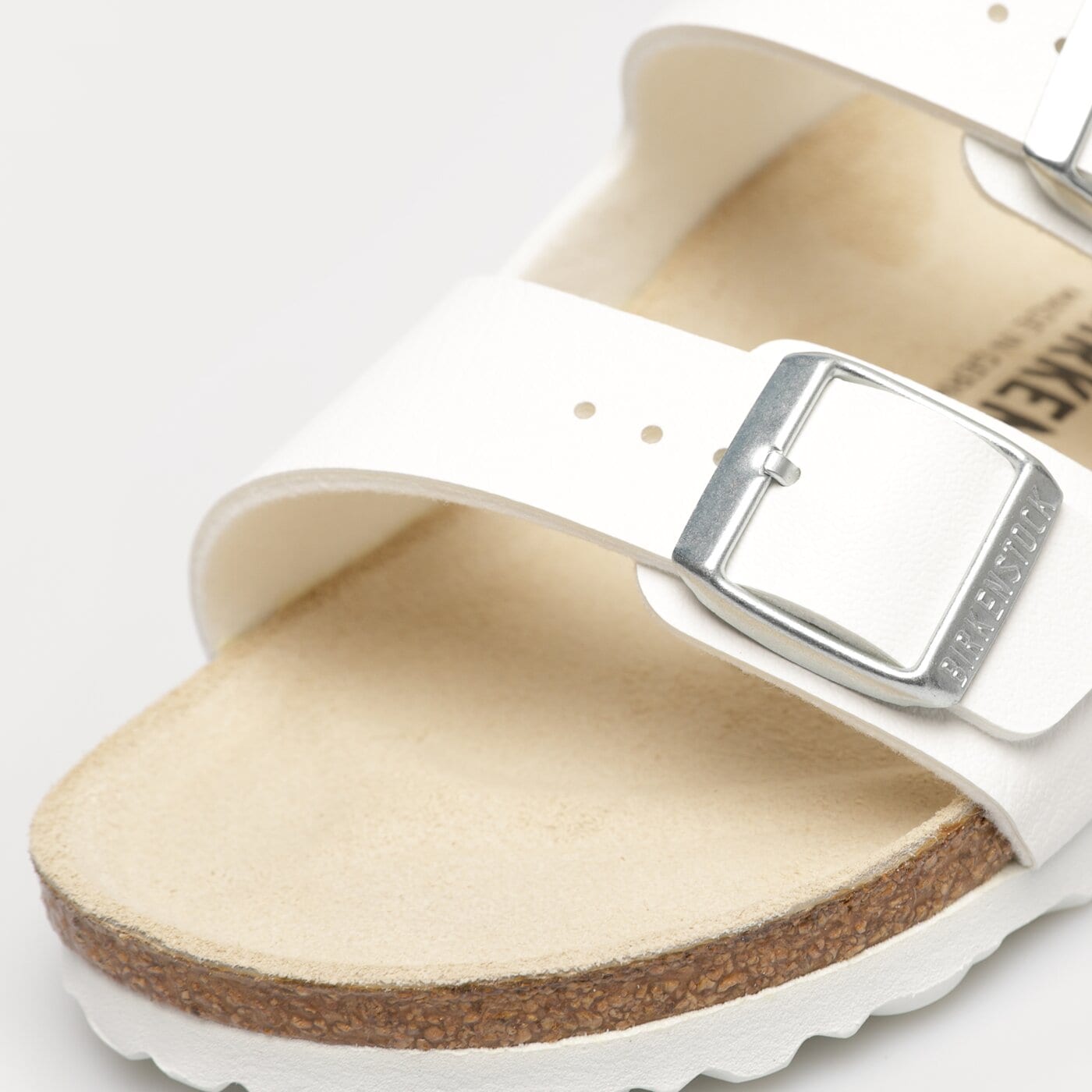 Дамски чехли и сандали BIRKENSTOCK MILANO BS 34733 цвят бял