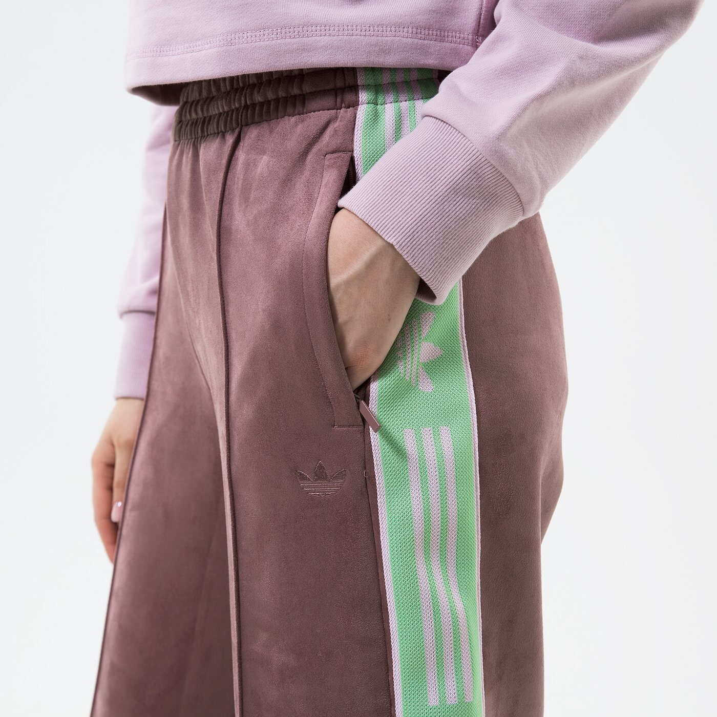 Дамски панталони ADIDAS ПАНТАЛОНИ TRACK PANT hm1518 цвят бял